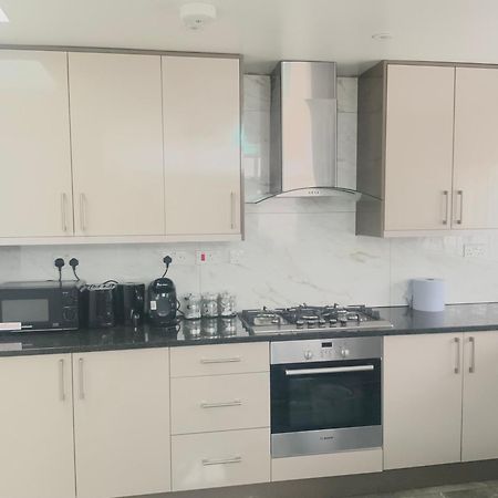 The London En-Suite إيلفورد المظهر الخارجي الصورة
