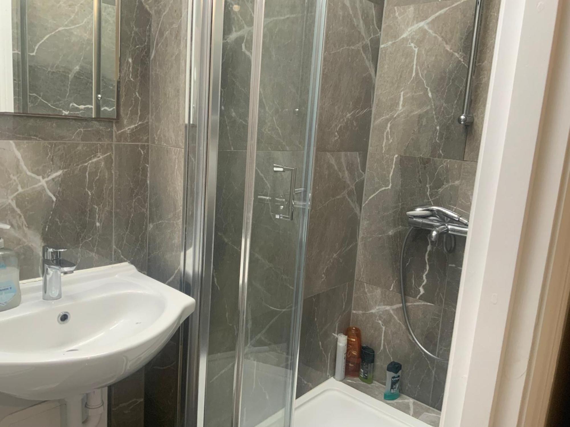 The London En-Suite إيلفورد المظهر الخارجي الصورة