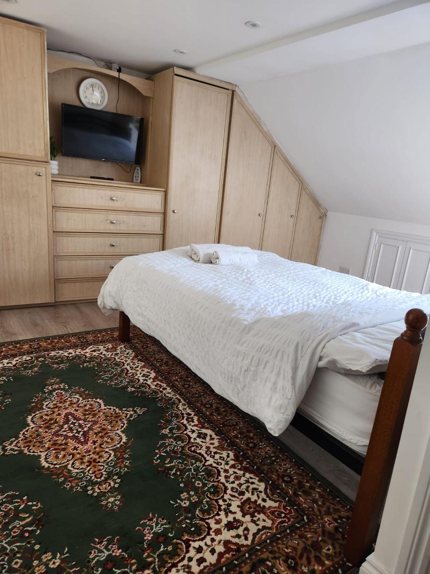 The London En-Suite إيلفورد المظهر الخارجي الصورة
