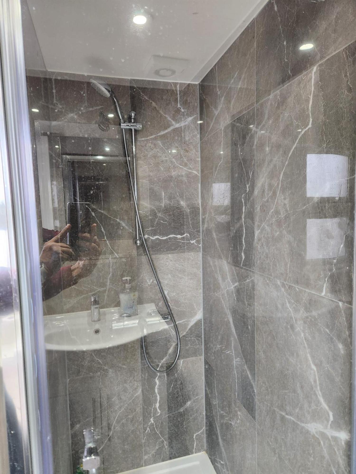 The London En-Suite إيلفورد المظهر الخارجي الصورة
