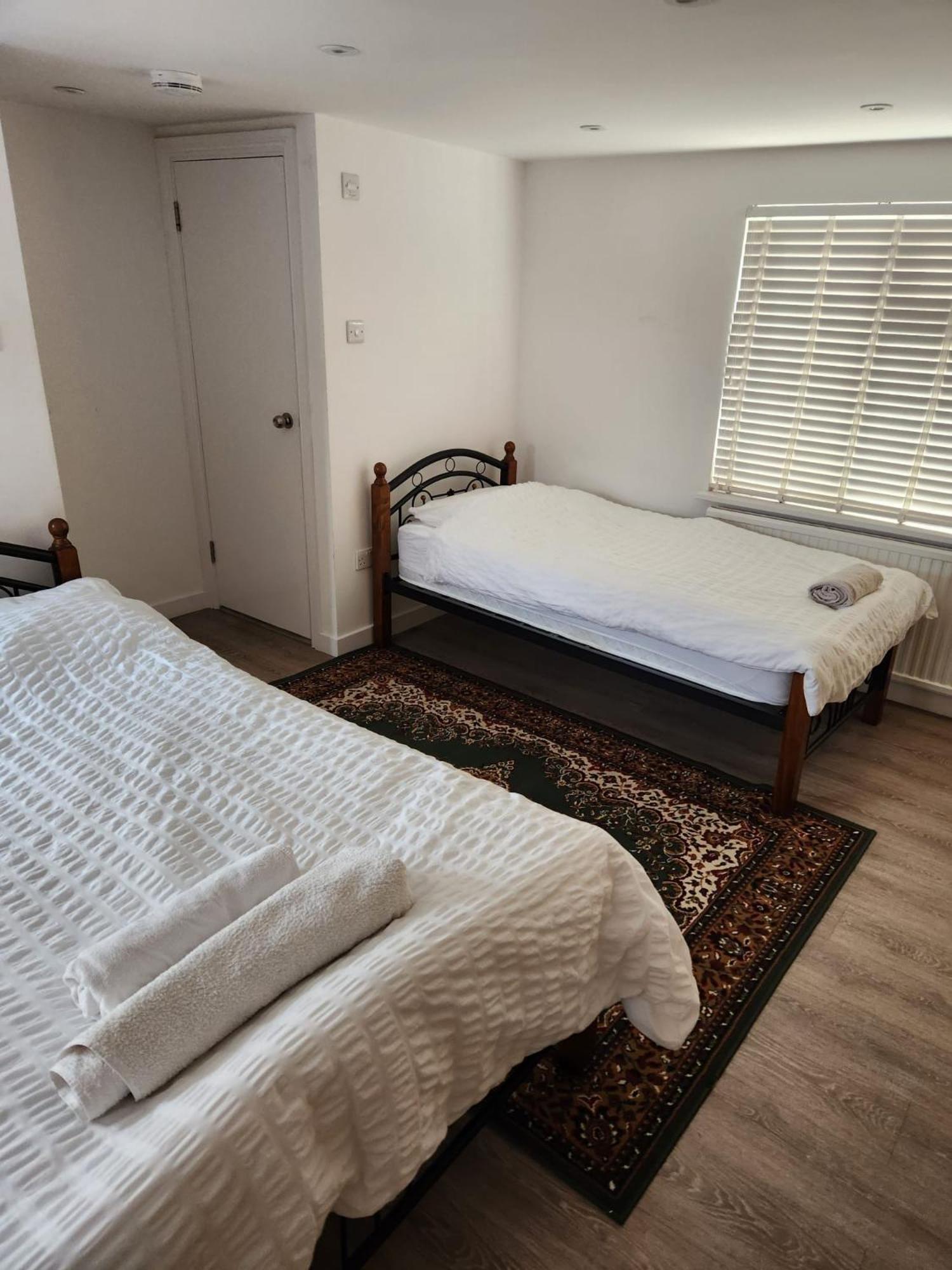 The London En-Suite إيلفورد المظهر الخارجي الصورة