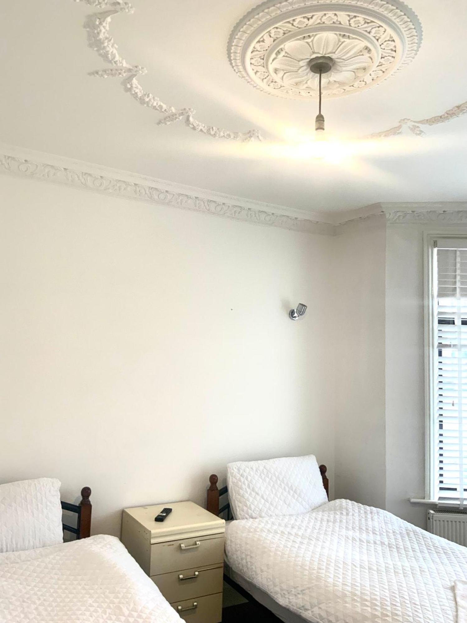 The London En-Suite إيلفورد المظهر الخارجي الصورة